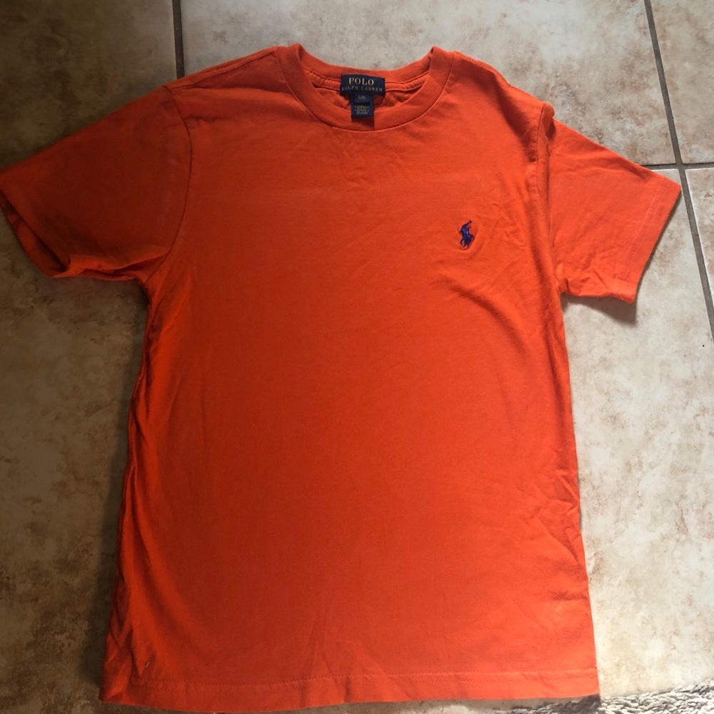 Short sleeve